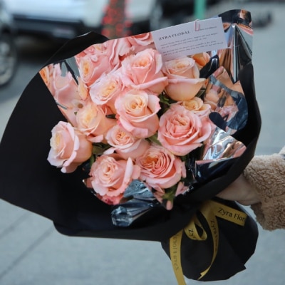 FLOWER DELIVERY